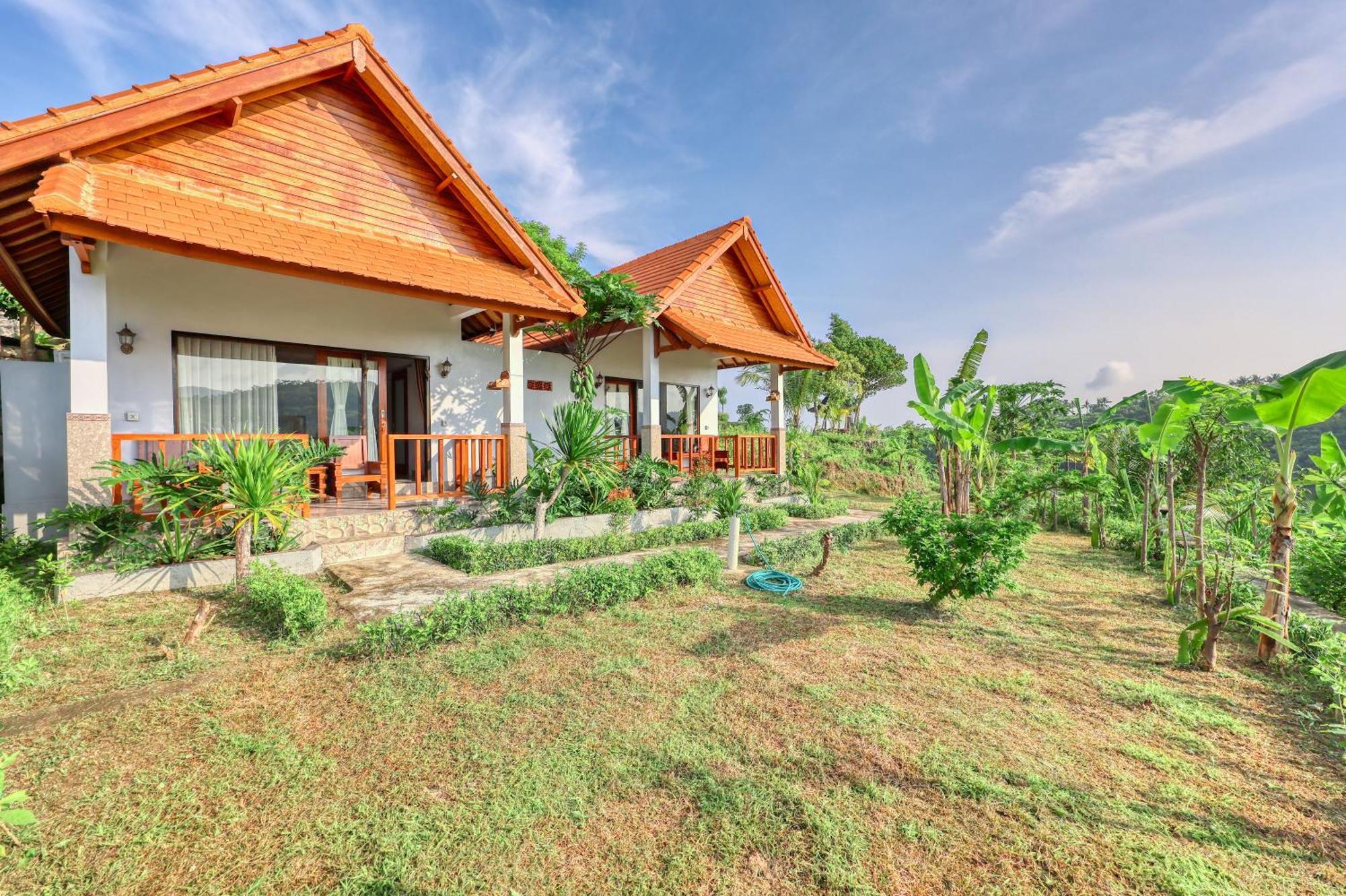 Ayu Hill Holiday park Ped