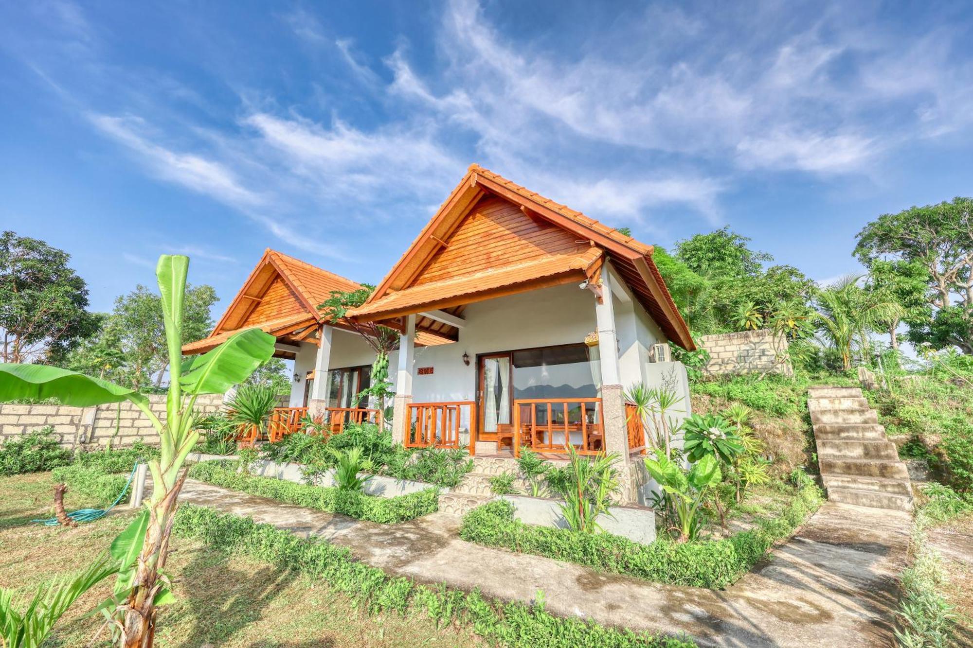 Taman liburan Ayu Hill Ped