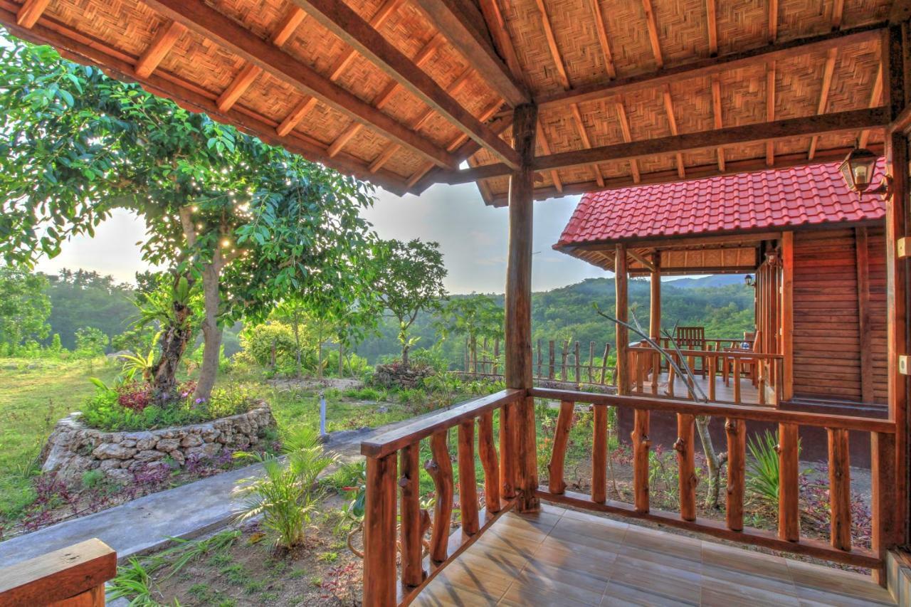 Ayu Hill Ped