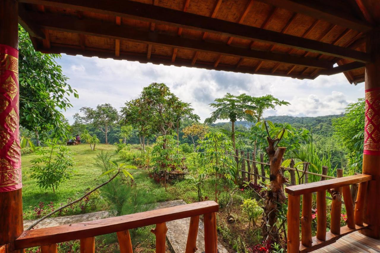 Ayu Hill Vakantiepark Ped