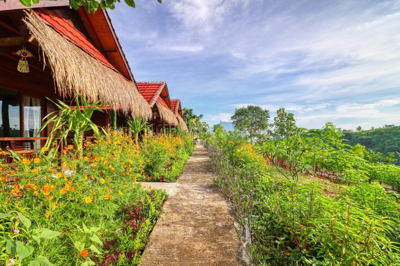 Ayu Hill Vakantiepark *